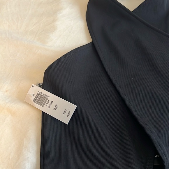 Babaton Odeon Black Halter dress xs NWT - Picture 7 of 9